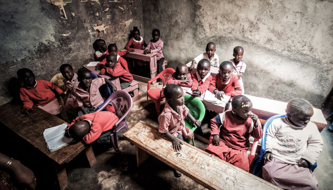 Et klasserom i Kibera-slummen i Nairobi. Foto: Michał Huniewicz
Et klasserom i Kibera-slummen i Nairobi. Foto: Michał Huniewicz