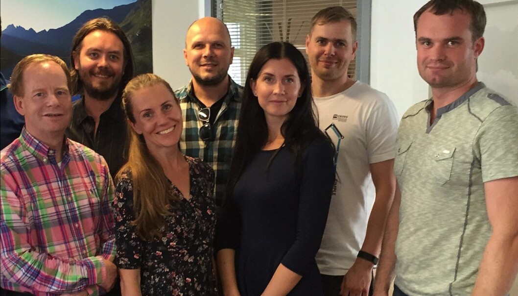 Correlate, fra venstre: COO Lars Armyr, CEO Phillip Grønvold, prosjekleder Külli Kivioja-Ööpik, designer Kaur Martin, utvikler Kaia Küünal, Brightspark-CTO Markko Legonkov og Brightspark-CEO Kari Maripuu. Ikke avbildet: Marketingspesialist Kristian Male Correlate, fra venstre: COO Lars Armyr, CEO Phillip Grønvold, prosjekleder Külli Kivioja-Ööpik, designer Kaur Martin, utvikler Kaia Küünal, Brightspark-CTO Markko Legonkov og Brightspark-CEO Kari Maripuu. Ikke avbildet: Marketingspesialist Kristian Male