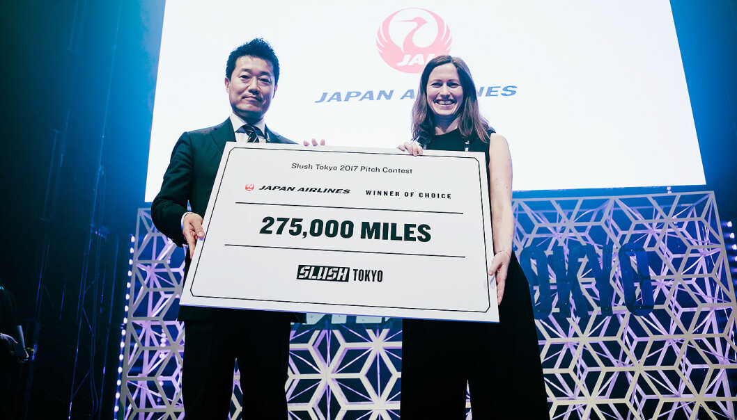 Marie Mostad i Inzpire.me med premien fra Japan Airlines i Slush Tokyo. Marie Mostad i Inzpire.me med premien fra Japan Airlines i Slush Tokyo.
