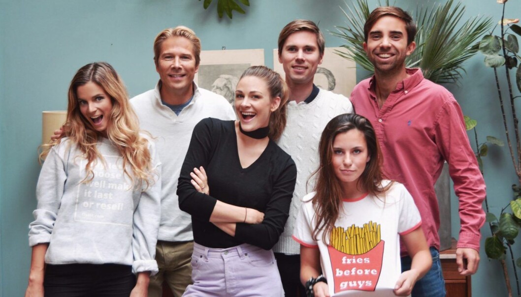 Eirik Frøyland Rime og Axel Franck Næss. Her sammen med styreleder Rolv Erik Spilling (bak til venstre), Jenny Skavlan (i midten) og resten av teamet i Tise. Eirik Frøyland Rime og Axel Franck Næss. Her sammen med styreleder Rolv Erik Spilling (bak til venstre), Jenny Skavlan (i midten) og resten av teamet i Tise.