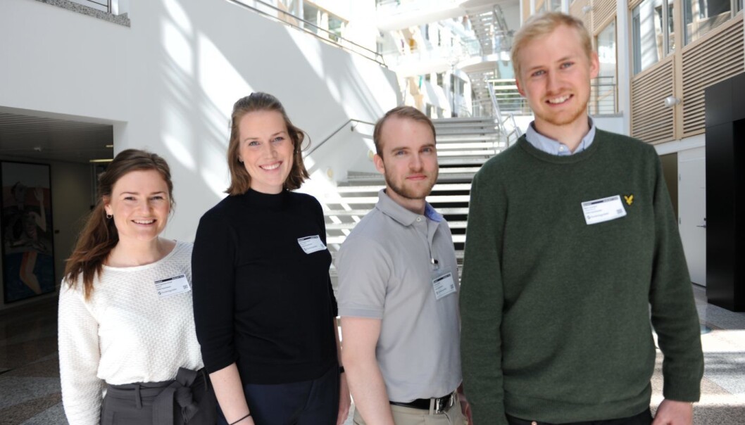 Tidewave utvikler en smartmadrass som vil avlaste sykepleiere og gi dem mer tid til pleie og omsorg. Fra venstre : Nina Fagerheim, Elen Langvik, Andreas Smith og Bjørn Lorentzen. Foto: Forskningsrådet. Tidewave utvikler en smartmadrass som vil avlaste sykepleiere og gi dem mer tid til pleie og omsorg. Fra venstre : Nina Fagerheim, Elen Langvik, Andreas Smith og Bjørn Lorentzen. Foto: Forskningsrådet.
