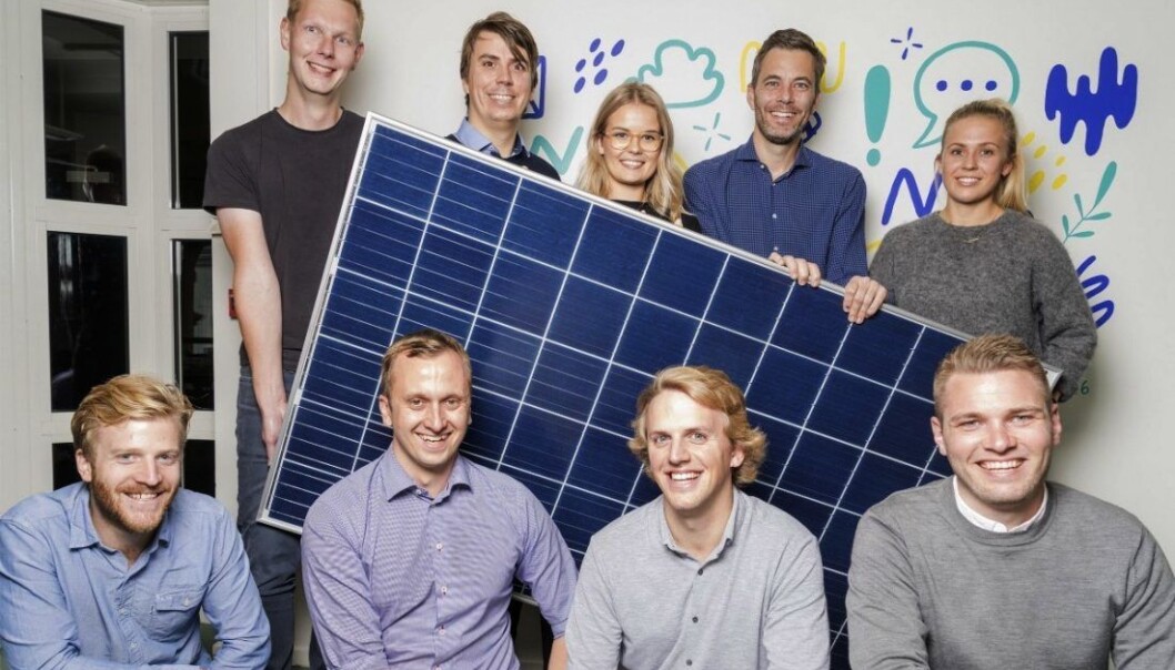 Otovo skrur opp farten. Øverst: Stein Magnus Jodal, Kristian Klette, Mette Rye-Larsen, Andreas Thorsheim, Christel Mathiesen,
Nederst: Fredrik Hertzberg, Simen Jørgensen, Rikard Eide og Tormod Engesæth Foto: Jon Gorospe Otovo skrur opp farten. Øverst: Stein Magnus Jodal, Kristian Klette, Mette Rye-Larsen, Andreas Thorsheim, Christel Mathiesen,
Nederst: Fredrik Hertzberg, Simen Jørgensen, Rikard Eide og Tormod Engesæth Foto: Jon Gorospe