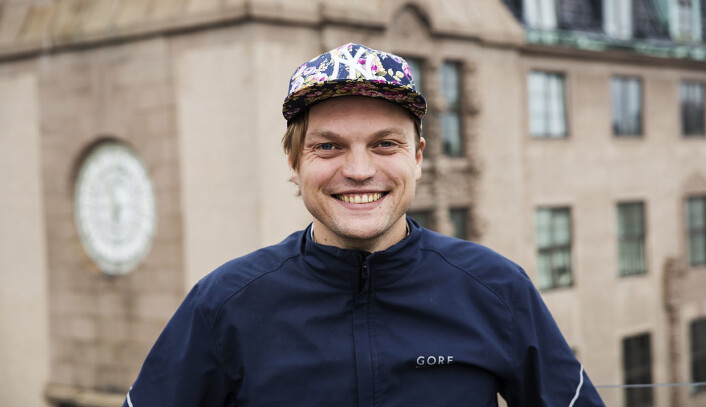 Gründer Simon Souyris Strumse i Filmgrail starter for tiden dagene med kalde dusjer, fordi han mener det er sunt for en gründer å overkomme ubehagelige hindre. Foto: Per-Ivar Nikolaisen Gründer Simon Souyris Strumse i Filmgrail starter for tiden dagene med kalde dusjer, fordi han mener det er sunt for en gründer å overkomme ubehagelige hindre. Foto: Per-Ivar Nikolaisen