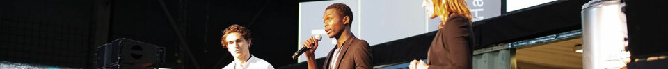 Olivier Mukuta i Vipicash presenterer ideen foran publikum på Katapult Future Fest tidligere i år.