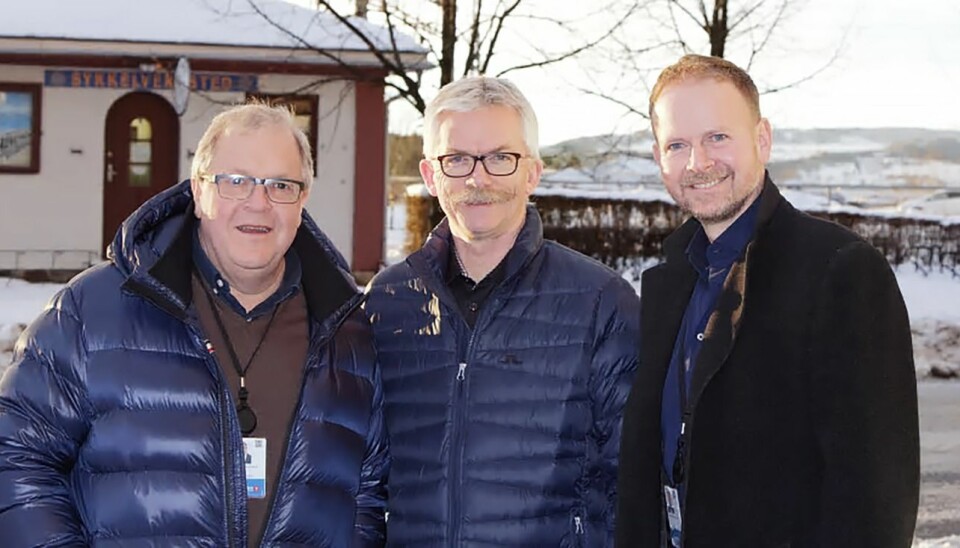 Rigger seg for fremtiden. Rune Surland, leder forretningsutvikling Finans Østlandet (f.v.), Bjørn Oustad, eier og gründer av Kong Arthur AS og Bjarne Chr. Finstad, administrerende direktør, Finans Østlandet.