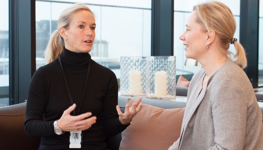 Line Coll (foreleser hentet inn av Wikborg Rein) og Mette Ahlquist (Wikborg Rein) snakker om det nye NHH-faget. Line Coll (foreleser hentet inn av Wikborg Rein) og Mette Ahlquist (Wikborg Rein) snakker om det nye NHH-faget.