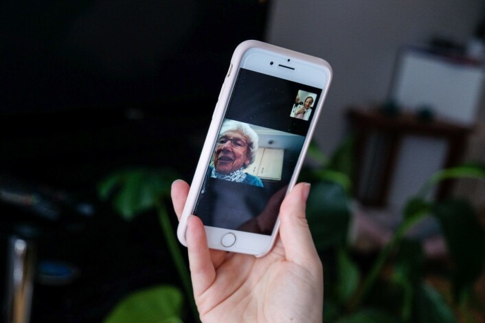 Ann Chamberlin (95) bor i Pennsylvania og prater ukentlig med barnbarnetet Siri Warren i Oslo over FaceTime. Foto: Vilde Mebust Erichsen Ann Chamberlin (95) bor i Pennsylvania og prater ukentlig med barnbarnetet Siri Warren i Oslo over FaceTime. Foto: Vilde Mebust Erichsen
