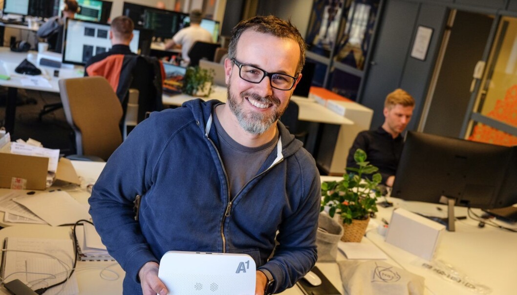 Viva Labs' daglig leder Henrik Holen, her på Myrens verksted. Foto: Vilde Mebust Erichsen Viva Labs' daglig leder Henrik Holen, her på Myrens verksted. Foto: Vilde Mebust Erichsen