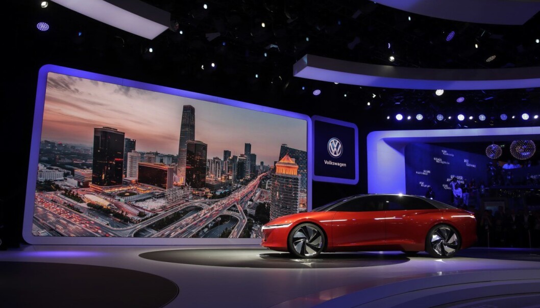 Volkswagen I.D.Vizzion på et bilshow i Beijing. Foto: AP Photo/Andy Wong Volkswagen I.D.Vizzion på et bilshow i Beijing. Foto: AP Photo/Andy Wong