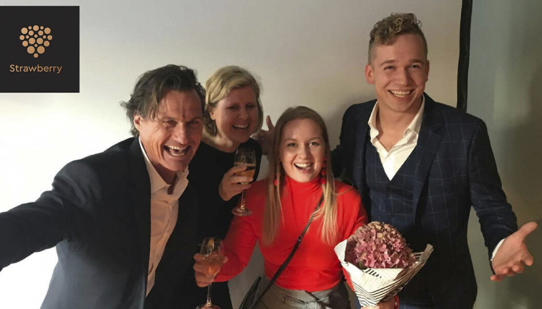 Fra venstre mot høyre: Petter Stordalen (i Strawberry), Gry Løkke, Janne Log og Lars-Kristian Oppstad. Foto: Blue Lice. Fra venstre mot høyre: Petter Stordalen (i Strawberry), Gry Løkke, Janne Log og Lars-Kristian Oppstad. Foto: Blue Lice.
