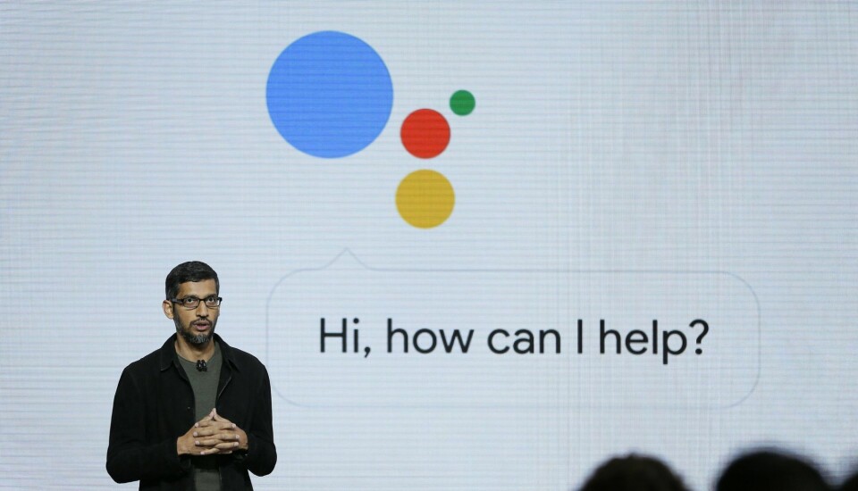 Googles CEO Sundar Pichai gir en presentasjon av Google Assistant på et event i San Francisco. Foto: AP Photo/Eric Risberg, File