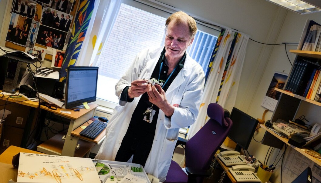 Erik Fosse er avdelingsoverlege ved Intervenssjonssenteret på Rikshospitalet - og største eier i Cardiaccs. Bildet tatt i forbindelse med sak om DroneBud AS. Foto: Vilde Mebust Erichsen Erik Fosse er avdelingsoverlege ved Intervenssjonssenteret på Rikshospitalet - og største eier i Cardiaccs. Bildet tatt i forbindelse med sak om DroneBud AS. Foto: Vilde Mebust Erichsen