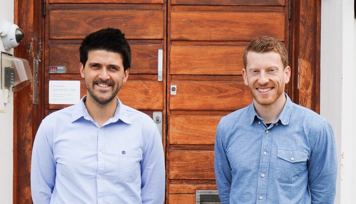 Eirik Bøckmann og Audun Yrke i Wavefoil. Eirik Bøckmann og Audun Yrke i Wavefoil.