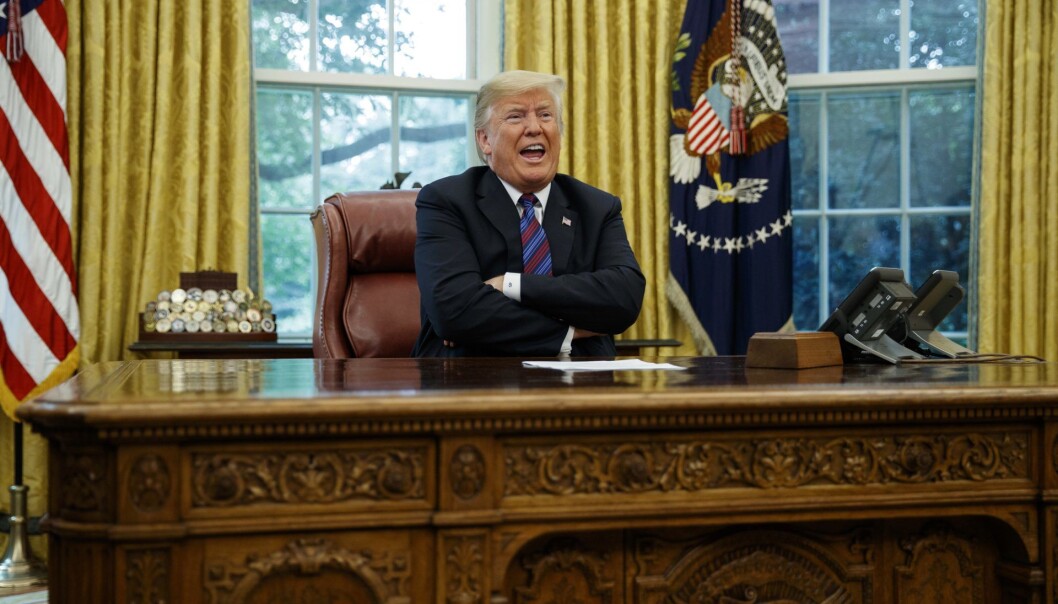 President Donald Trump, for anledningen på høyttalertelefon med den meksikanske presidenten. Foto: AP Photo/Evan Vucci President Donald Trump, for anledningen på høyttalertelefon med den meksikanske presidenten. Foto: AP Photo/Evan Vucci