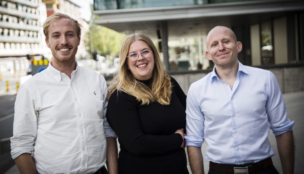 Ståle Zerener i Lucidtech har fått napp hos Ida Aspaas Karlsen og Tom Einar Nyberg i KPMG. Foto: Per-Ivar Nikolaisen Ståle Zerener i Lucidtech har fått napp hos Ida Aspaas Karlsen og Tom Einar Nyberg i KPMG. Foto: Per-Ivar Nikolaisen