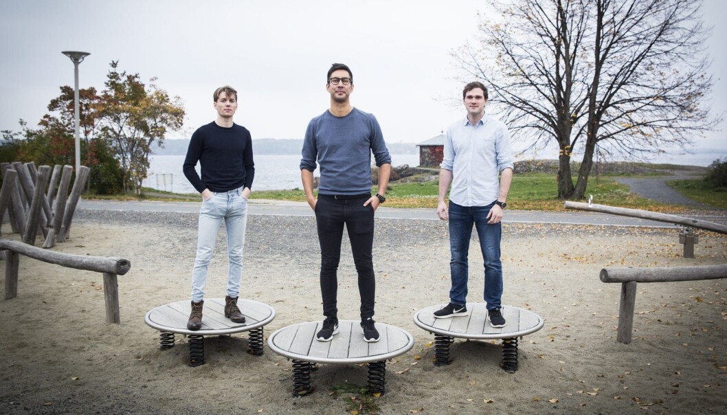 Christer Mathiesen (f.v), Erlend Sierra og Eirik Worren Legernæs i Versor, utenfor Equinors hovedkvarter på Fornebu. Foto: Per-Ivar Nikolaisen Christer Mathiesen (f.v), Erlend Sierra og Eirik Worren Legernæs i Versor, utenfor Equinors hovedkvarter på Fornebu. Foto: Per-Ivar Nikolaisen