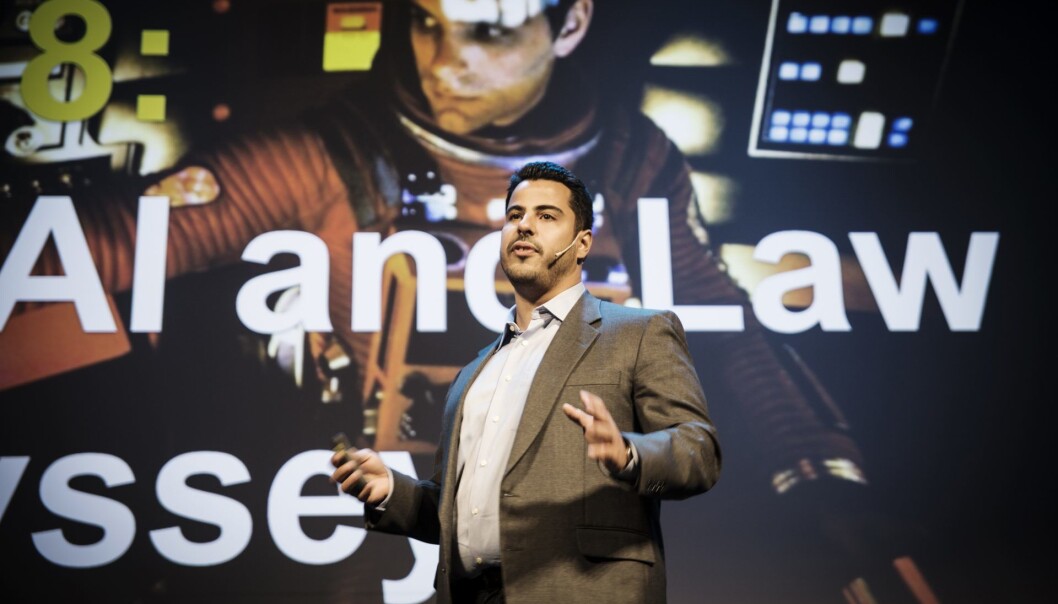 Andrew Arruda i ROSS Intelligence under Future Lawyer-konferansen. Foto: Per-Ivar Nikolaisen Andrew Arruda i ROSS Intelligence under Future Lawyer-konferansen. Foto: Per-Ivar Nikolaisen