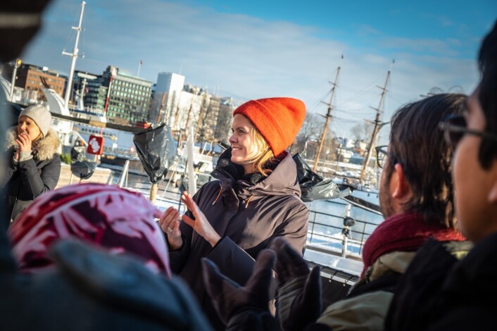 Maren Hjorth Bauer leder Katapult Ocean. Her under under presentasjon av de 11 utvalgte selskapene på Aker Brygge i Oslo. Foto: Vilde Mebust Erichsen Maren Hjorth Bauer leder Katapult Ocean. Her under under presentasjon av de 11 utvalgte selskapene på Aker Brygge i Oslo. Foto: Vilde Mebust Erichsen