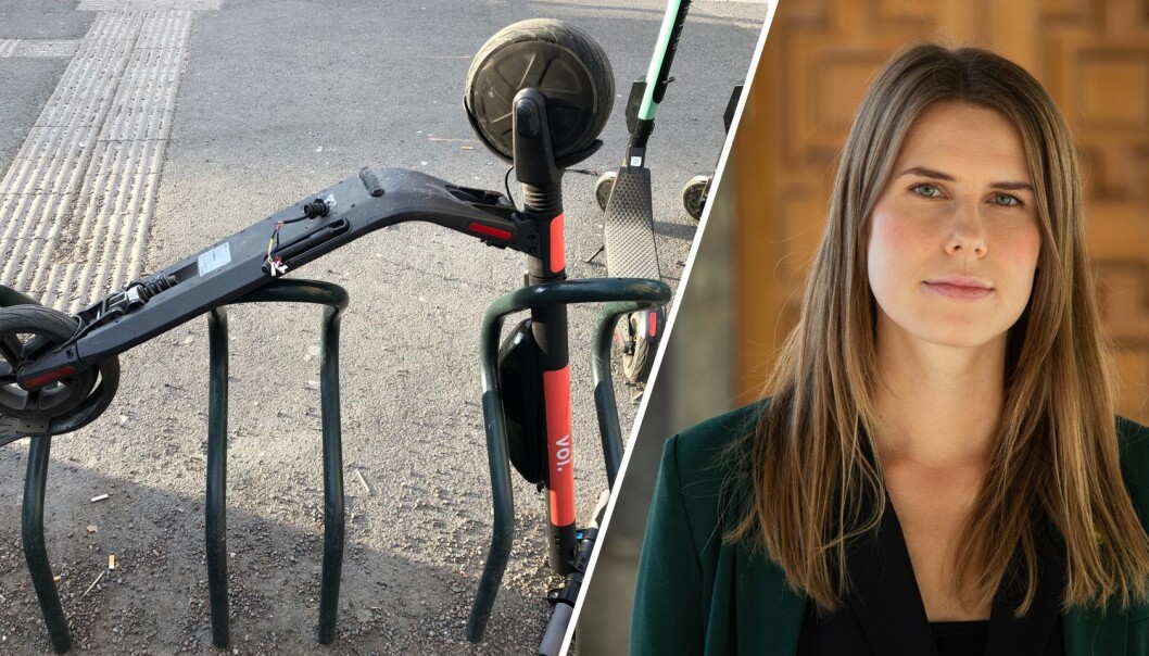 Flere el-sparkesykler har blitt funnet med ledningene revet ut. Dette gjør at sparkesykkelen ikke blir tilgjengelig i appen, men at den kan brukes som en vanlig sparkesykkel. rådgiver for miljø og samferdsel i MDG Sirin Stav krever at selskapene rydder opp. Flere el-sparkesykler har blitt funnet med ledningene revet ut. Dette gjør at sparkesykkelen ikke blir tilgjengelig i appen, men at den kan brukes som en vanlig sparkesykkel. rådgiver for miljø og samferdsel i MDG Sirin Stav krever at selskapene rydder opp.