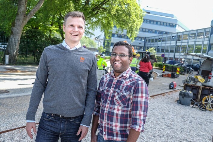 Ditio-gründer Jacob Christian Døskeland og utvikler Dinesh Ram. Foto: Vilde Mebust Erichsen Ditio-gründer Jacob Christian Døskeland og utvikler Dinesh Ram. Foto: Vilde Mebust Erichsen