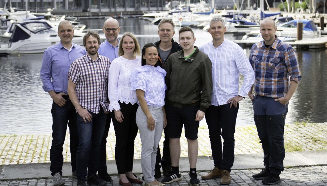 Bjørn Oddvar Landsem, Christoffer Blindheim, Thomas Bahnsen,Linn Kvernland, Mona J. Larsen, Sigurd Stendal, Gard Steinsvik, Brynjar Ellingsen, John Petter Mellingen. Foto: Privat Bjørn Oddvar Landsem, Christoffer Blindheim, Thomas Bahnsen,Linn Kvernland, Mona J. Larsen, Sigurd Stendal, Gard Steinsvik, Brynjar Ellingsen, John Petter Mellingen. Foto: Privat