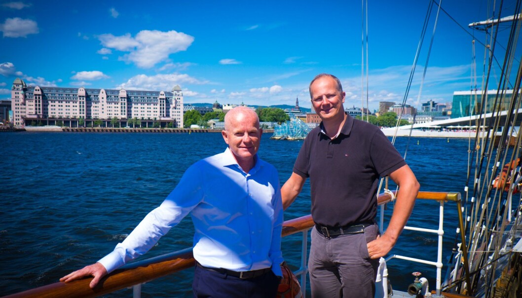 Harald Jellum får med seg Ketil Solvik-Olsen i Aispots nye Advisory Board. De møtte Shifter på Sommerbåten for å fortelle om planene videre. Foto: Torill Henriksen Harald Jellum får med seg Ketil Solvik-Olsen i Aispots nye Advisory Board. De møtte Shifter på Sommerbåten for å fortelle om planene videre. Foto: Torill Henriksen