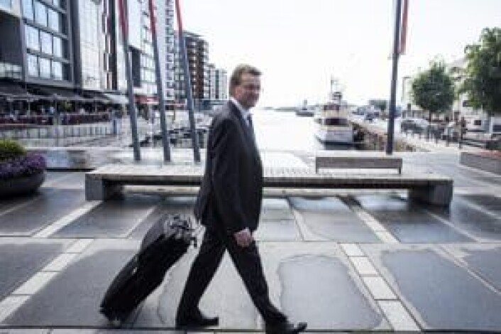 Bent R. Eidem skal rekke et fly, det bør også norske gründere, og det ut i verden så raskt som mulig. Foto: Per-Ivar Nikolaisen Bent R. Eidem skal rekke et fly, det bør også norske gründere, og det ut i verden så raskt som mulig. Foto: Per-Ivar Nikolaisen