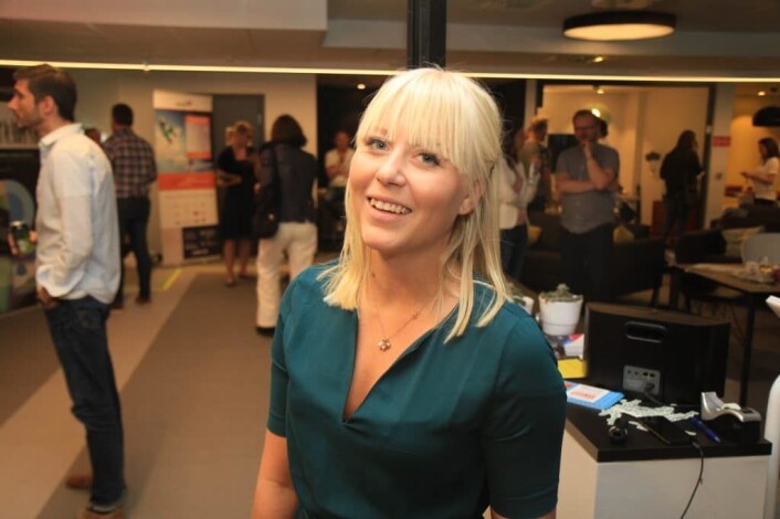 Joanna Duffy (26) er svensk, og har en master i bio-entrepenørskap fra Karolinska i Stockholm. Hun er på utkikk etter en spennende medtech-startup. - Ableon var veldig interessant, sier hun. Foto: Lucas H. Weldeghebriel Joanna Duffy (26) er svensk, og har en master i bio-entrepenørskap fra Karolinska i Stockholm. Hun er på utkikk etter en spennende medtech-startup. - Ableon var veldig interessant, sier hun. Foto: Lucas H. Weldeghebriel