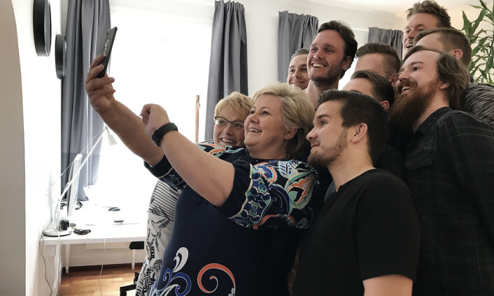 Erna Solberg og Trine Skei Grande besøkte Gobi-huset i valgkampen 2017. Foto: Privat Erna Solberg og Trine Skei Grande besøkte Gobi-huset i valgkampen 2017. Foto: Privat