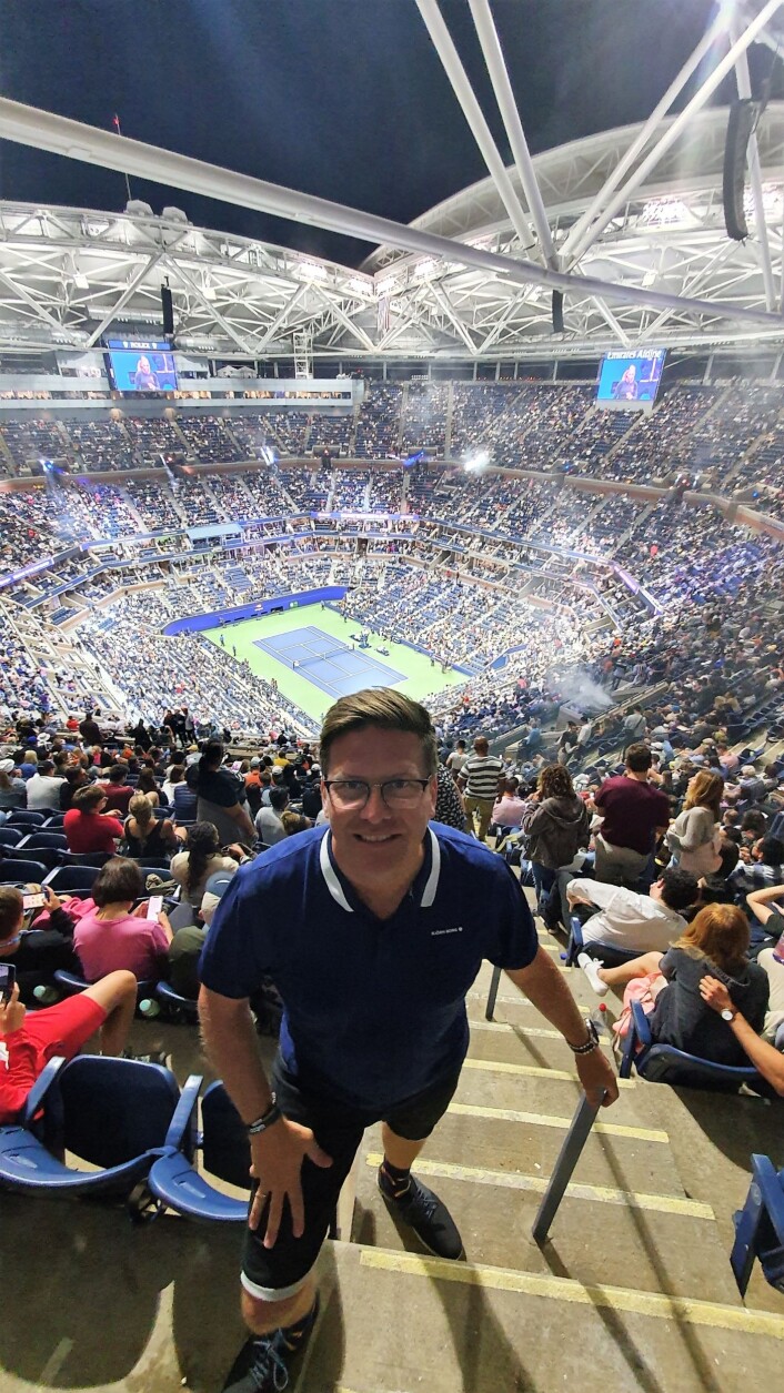 Gründer og daglig leder i SevenSix, Trond Kittelsen, besøkte US Open i sommer. Foto: Privat Gründer og daglig leder i SevenSix, Trond Kittelsen, besøkte US Open i sommer. Foto: Privat