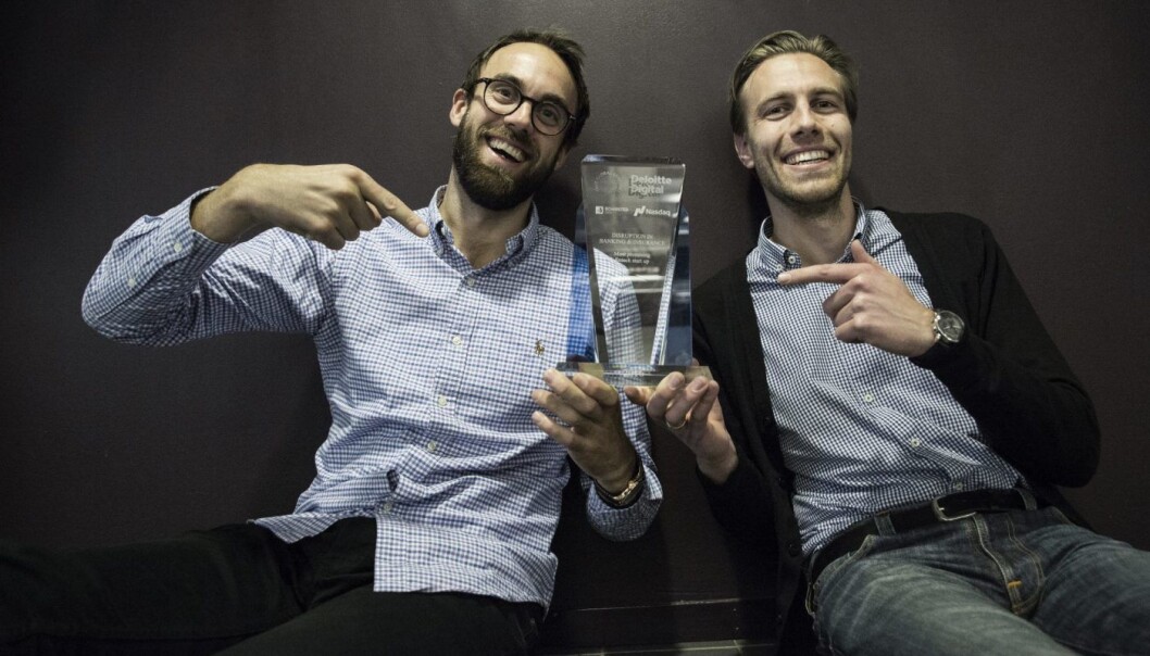 Håvard Landrø Nilsen og Axel Sjøstedt i Cloud Insurance med premien fra True Global Ventures. Foto: Per-Ivar Nikolaisen Håvard Landrø Nilsen og Axel Sjøstedt i Cloud Insurance med premien fra True Global Ventures. Foto: Per-Ivar Nikolaisen