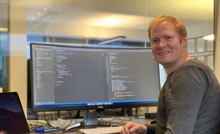 Vår CTO og IT-arkitekt Jørgen Landsnes ønsker nye utviklere velkommen i teamet sitt! Vår CTO og IT-arkitekt Jørgen Landsnes ønsker nye utviklere velkommen i teamet sitt!
