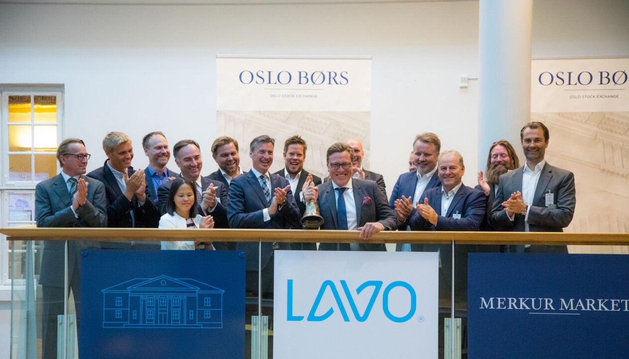 Gründer Tom Roger Sokki ringte i bjella da Lavo ble tatt opp til handel på Merkur Market 20. juni 2018. Da hadde børsen krevd hans avgang fra alle lederposisjoner i selskapet. Gründer Tom Roger Sokki ringte i bjella da Lavo ble tatt opp til handel på Merkur Market 20. juni 2018. Da hadde børsen krevd hans avgang fra alle lederposisjoner i selskapet.