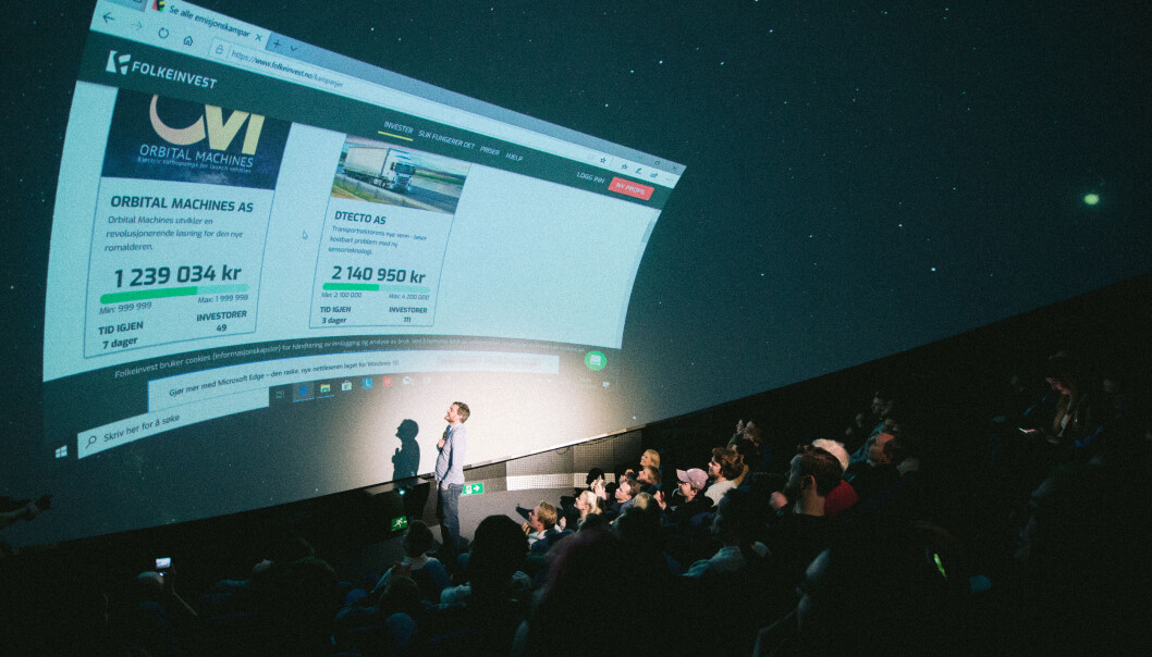 CEO Eivind Lilland kjørte Kick-off på folkeinvesteringskampanjen på Planetarium på Vitensenteret. På tre timer hentet de over 1,5 millioner CEO Eivind Lilland kjørte Kick-off på folkeinvesteringskampanjen på Planetarium på Vitensenteret. På tre timer hentet de over 1,5 millioner