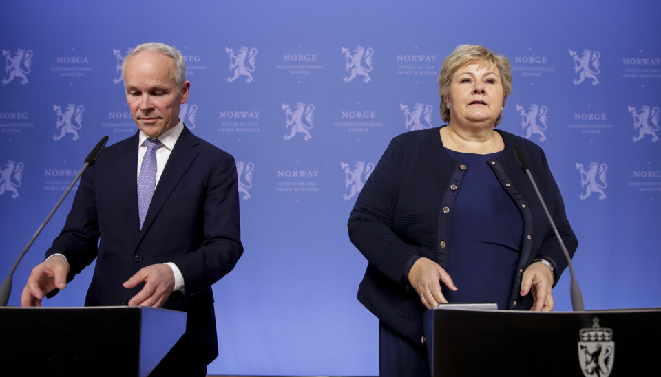 Finansministeren Jan Tore Sanner og statsminister Erna Solberg.