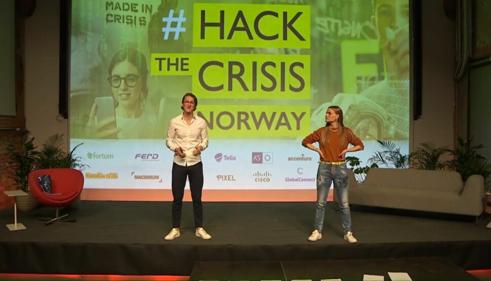 Matt Smith og Yrja Oftedahl stiller igjen som programledere for hackathon-live-sendinger. Denne gangen er det EU som står i bresjen.