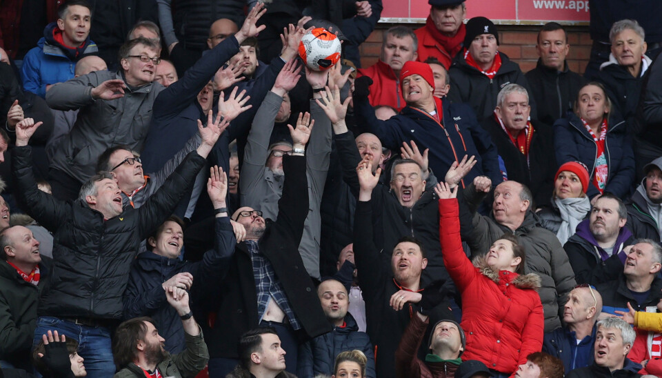 7. mars slo Liverpool Bournemouth 2-1, for stappfulle tribuner på Anfield Road. 23. mars gikk Storbritannia inn i 'lockdown' på grunn av coronaviruset.