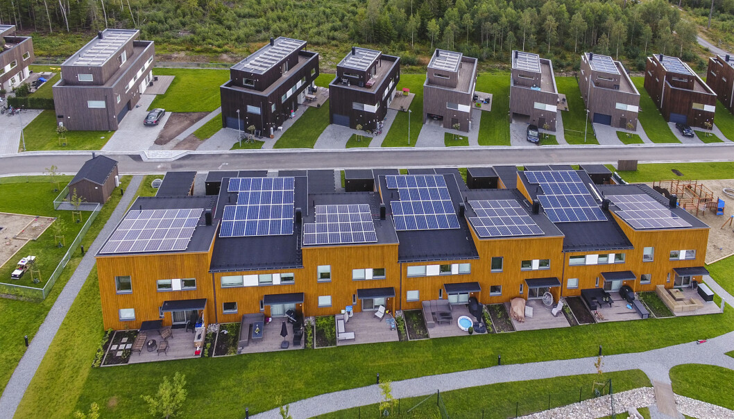 Otovo er Nordens største solcelleselskap for private, og selger solceller på nett i Norge, Sverige, Frankrike og Spania. Otovo er Nordens største solcelleselskap for private, og selger solceller på nett i Norge, Sverige, Frankrike og Spania.