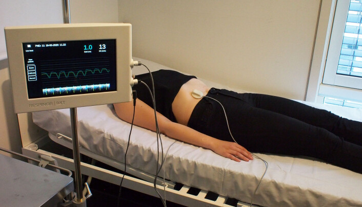Respinors sensor måler pust hos en en pasient. Respinors sensor måler pust hos en en pasient.