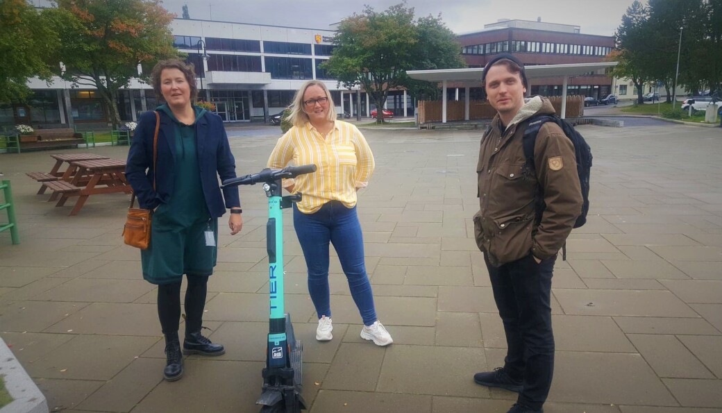 Kommunalsjef Sigrid T. Angen og samfunnsplanlegger Elin Skage Knappe møter Norges-sjef for Tier, Lars Christian Grødem-Olsen i Namsos Kommunalsjef Sigrid T. Angen og samfunnsplanlegger Elin Skage Knappe møter Norges-sjef for Tier, Lars Christian Grødem-Olsen i Namsos