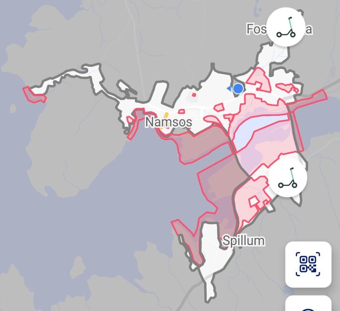 To dager etter lansering var det bare to ledige sparkesykler i Namsos klokken halv åtte. Noen var på vei til skolen, mens resten var tomme for strøm To dager etter lansering var det bare to ledige sparkesykler i Namsos klokken halv åtte. Noen var på vei til skolen, mens resten var tomme for strøm