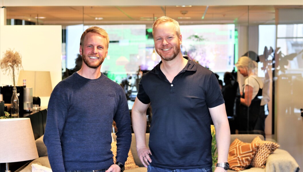Gründerbrødrene Stig Olav og Bård Anders Kasin i PortalOne har sikret ny finansiering. Gründerbrødrene Stig Olav og Bård Anders Kasin i PortalOne har sikret ny finansiering.