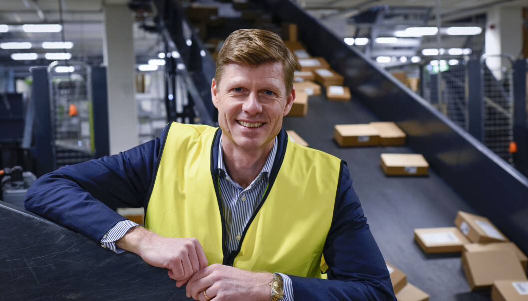 Per Öhagen er konserndirektør for divisjon E-handel og logistikk i Posten og Bring. Per Öhagen er konserndirektør for divisjon E-handel og logistikk i Posten og Bring.