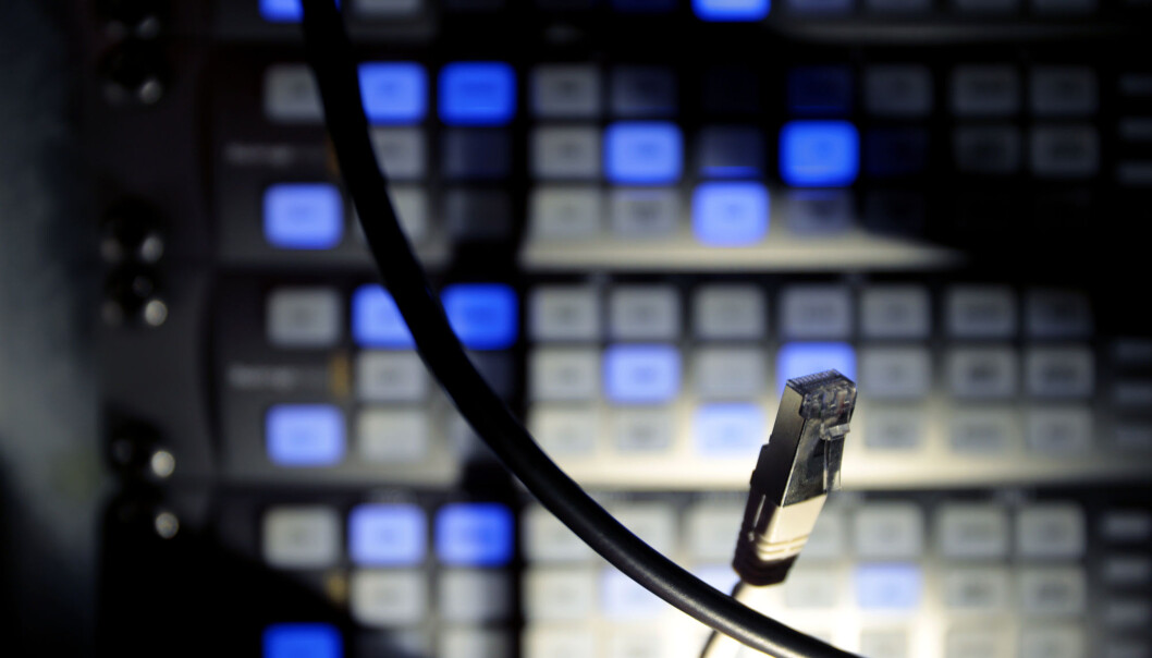 Oslo 20170628.
Datakriminalitet kan regnes som kriminalitet som er rettet mot data og datasystemer, og kriminalitet hvor datautstyr benyttes som verktøy for å begå handlingen.
Foto: Lise Åserud / NTB Oslo 20170628.
Datakriminalitet kan regnes som kriminalitet som er rettet mot data og datasystemer, og kriminalitet hvor datautstyr benyttes som verktøy for å begå handlingen.
Foto: Lise Åserud / NTB