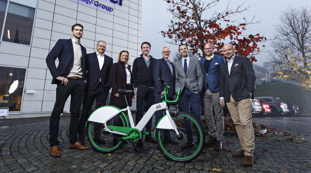 Urban Infratructure Partner, Møller Mobility Group og Selvaag Invest på fotoshoot da storinvesteringen var i land i 2018. Nå er Møller ute. Urban Infratructure Partner, Møller Mobility Group og Selvaag Invest på fotoshoot da storinvesteringen var i land i 2018. Nå er Møller ute.