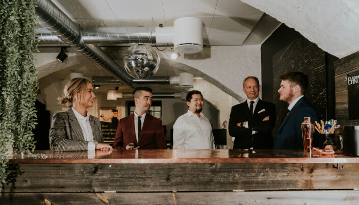 Fra venstre: Natalia Barbin, Edmond Yang, Jun-Jie Yang, Filip Elverhøy og Jesper Førisdahl. Fra venstre: Natalia Barbin, Edmond Yang, Jun-Jie Yang, Filip Elverhøy og Jesper Førisdahl.