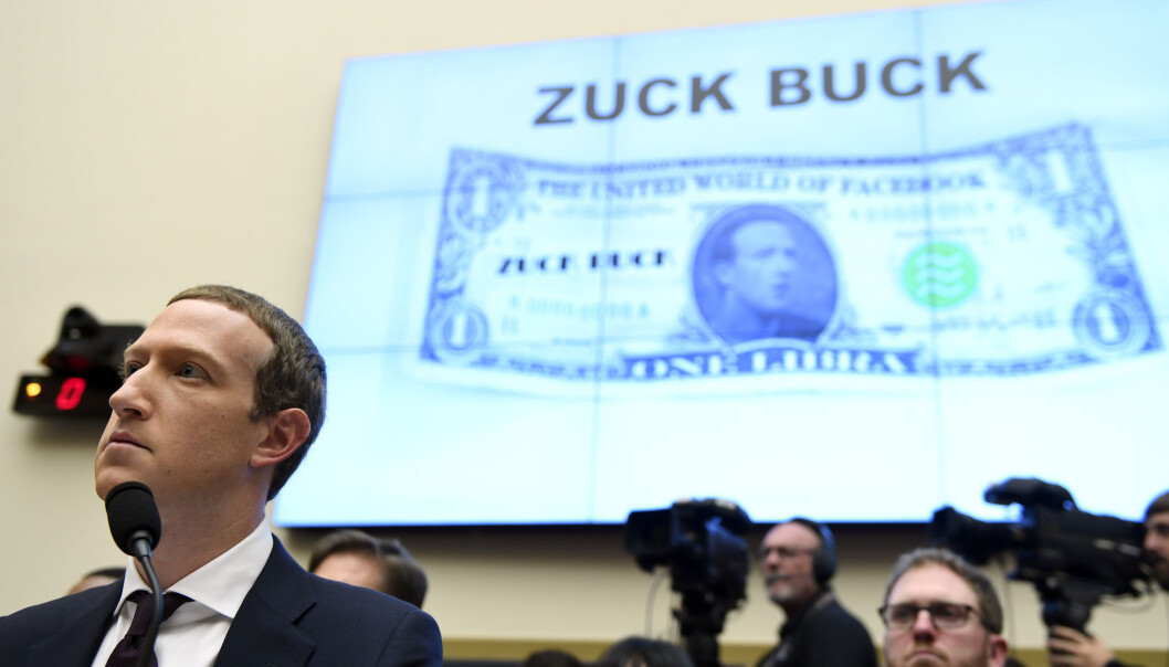 Facebook, her ved gründer Mark Zuckerberg, er i hardt vær grunnet navnebytte på selskapets krypto-prosjekt. Facebook, her ved gründer Mark Zuckerberg, er i hardt vær grunnet navnebytte på selskapets krypto-prosjekt.