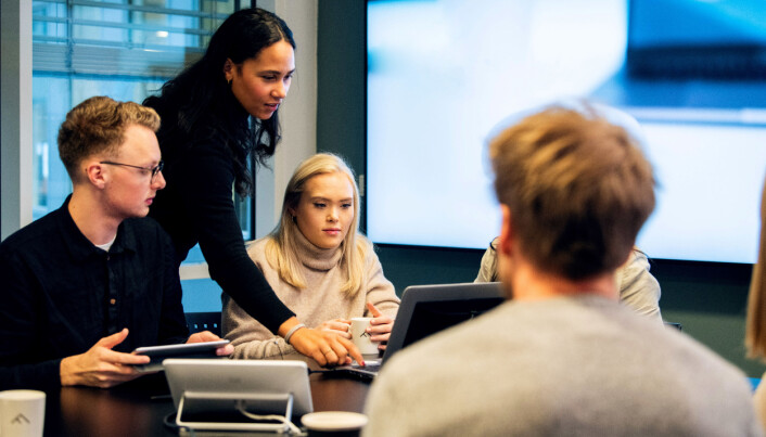 Fremtind er et resultat av en fusjon mellom forsikringsselskapene til SpareBank 1 og DNB i januar 2019. Det er allerede et av Norges største forsikringsselskap – og den største leverandøren av forsikring som selges i bank. Fremtind er et resultat av en fusjon mellom forsikringsselskapene til SpareBank 1 og DNB i januar 2019. Det er allerede et av Norges største forsikringsselskap – og den største leverandøren av forsikring som selges i bank.