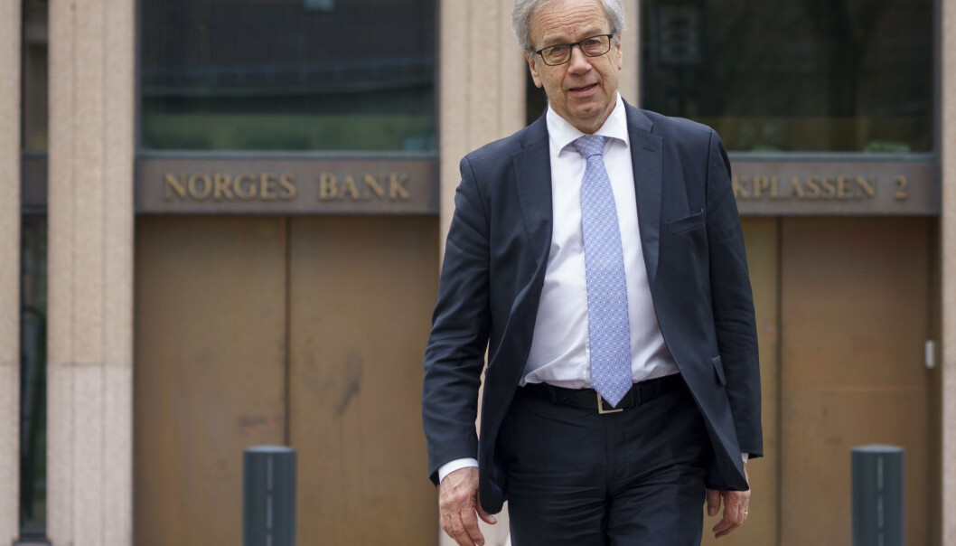 Sentralbanken, her ved sjef Øystein Olsen, skal teste tekniske løsninger for en digital norsk valuta. Sentralbanken, her ved sjef Øystein Olsen, skal teste tekniske løsninger for en digital norsk valuta.