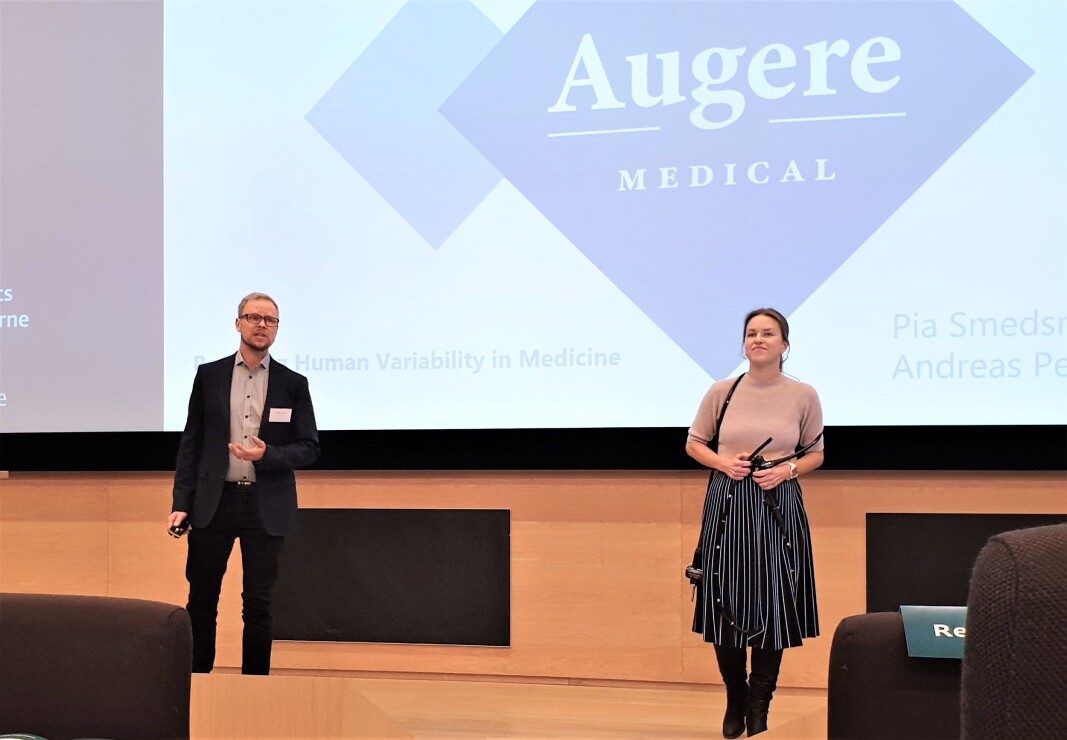 CEO Andreas Petlund og medisinsk ansvarlig Pia Smedsrud i Augere Medical pitchet under finalen i DNB Healthcare Prize 2019. CEO Andreas Petlund og medisinsk ansvarlig Pia Smedsrud i Augere Medical pitchet under finalen i DNB Healthcare Prize 2019.